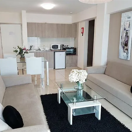 Marianna And Marianna Annex Hotel 3*